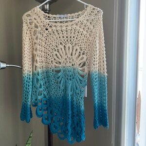 Tempo Paris 100% Acrylic Beige And Blue Tunic size S